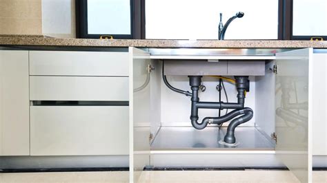 7 Ways To Stop A Leaky Pipe Under Your Sink